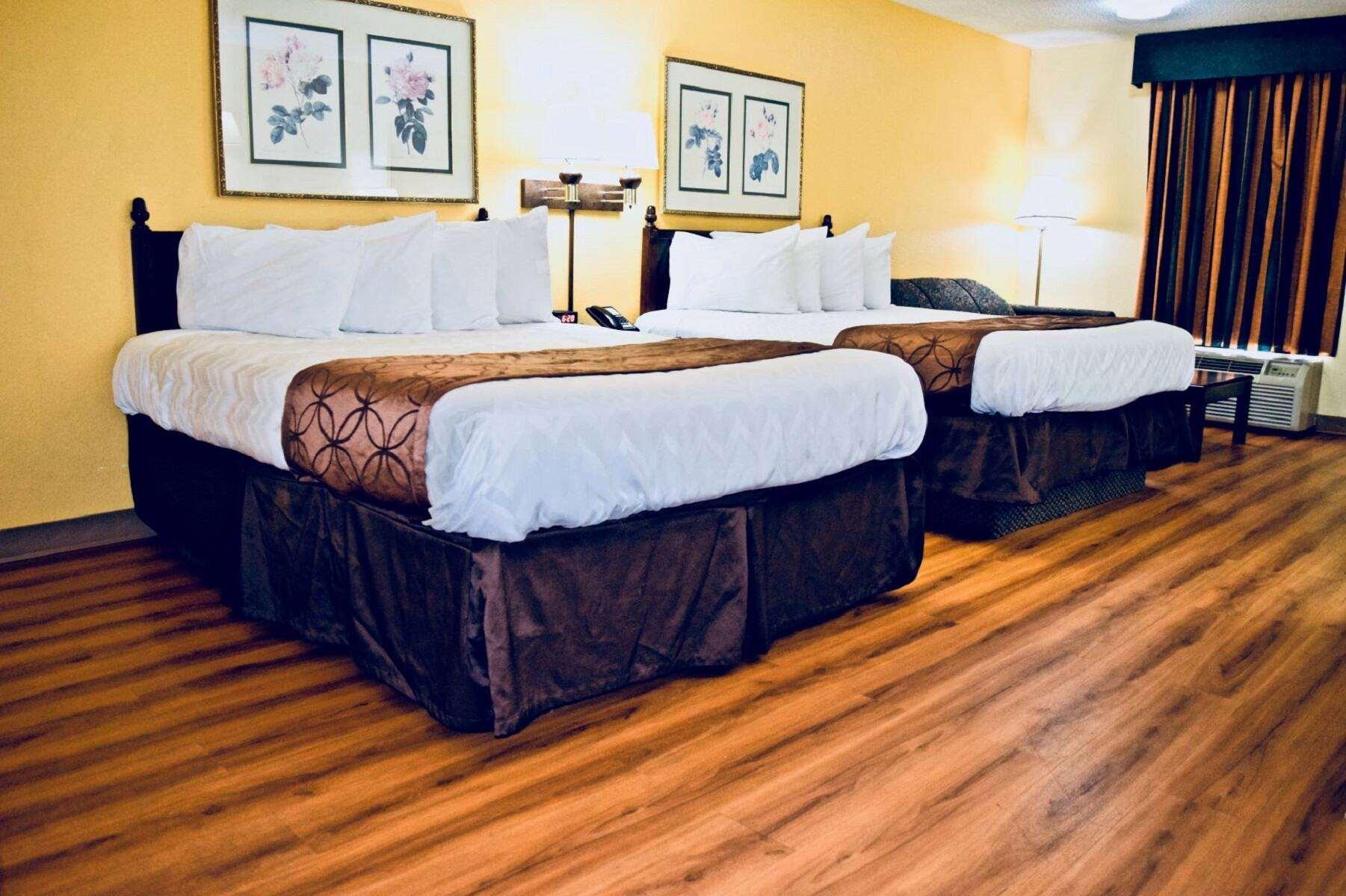 Days Inn By Wyndham Burleson Ft. Worth Dış mekan fotoğraf
