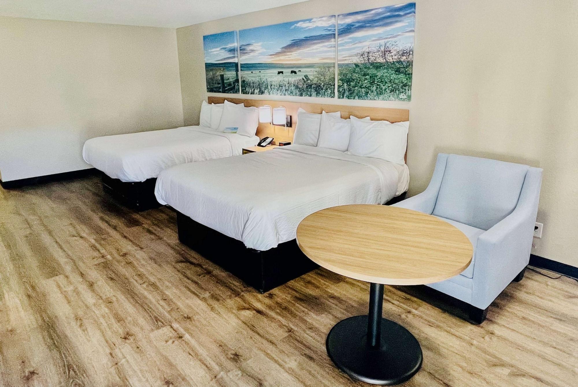 Days Inn By Wyndham Burleson Ft. Worth Dış mekan fotoğraf